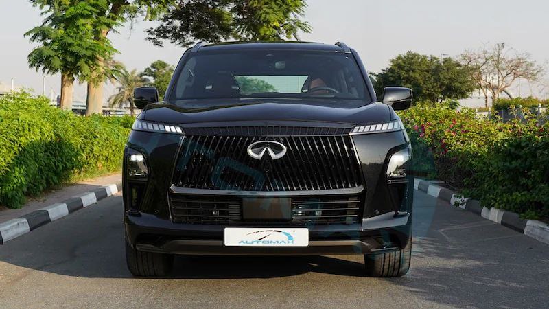 Infiniti QX80 Luxury