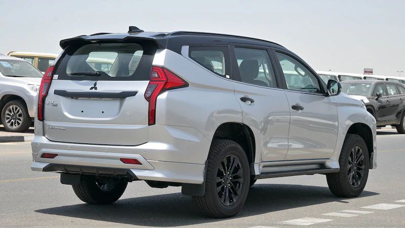 Mitsubishi Montero Sport GLX 4WD