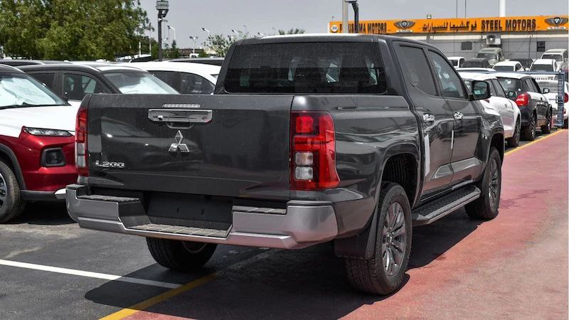 Mitsubishi L200 Double Cab GLX