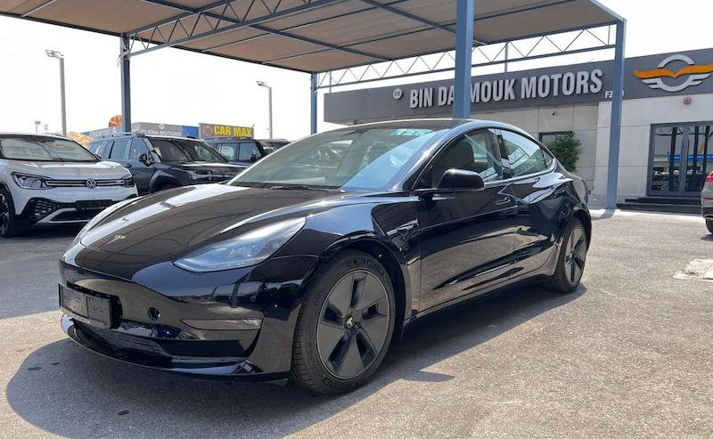 Tesla Model 3 Long Range