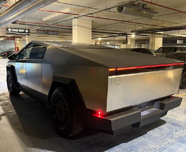 Tesla Cybertruck Other