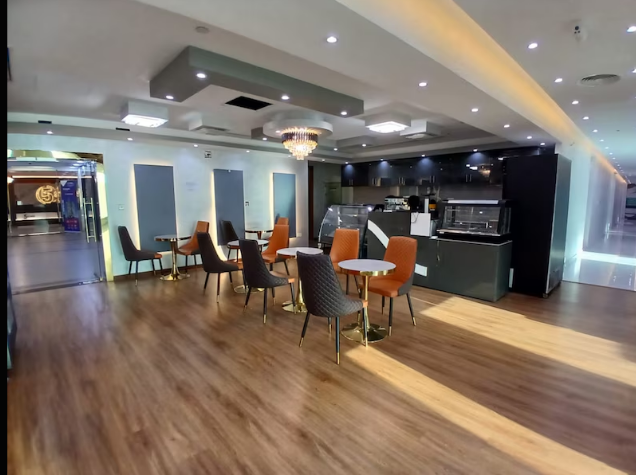 Fully Equipped Cafeteria Space For Rent In Al Barsha