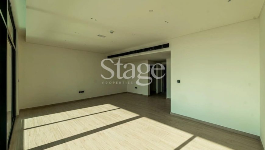 Brand New | Fully Fitted | Balcony | Easy Access