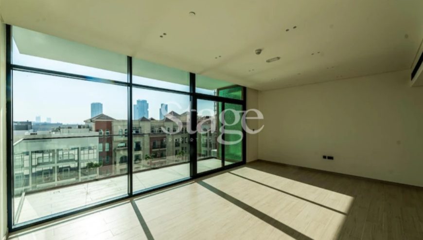 Brand New | Fully Fitted | Balcony | Easy Access