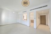 Brand New Building ! Park View ! Spacious Apartment ! With All Aminities ! Ready To Move