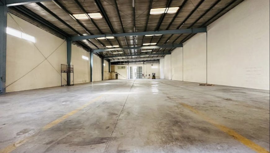 Excellent Warehouse With Land For Sale