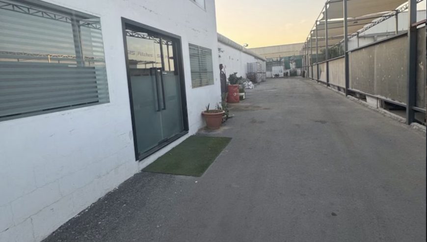 Excellent Warehouse With Land For Sale