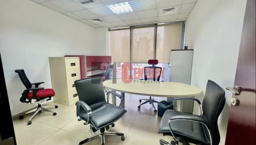 Investor Deal! 100 Parking ! Fitted Office ! Near Metro