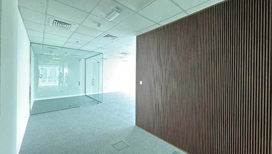 Reef Tower | Mid Floor | Fitted Office