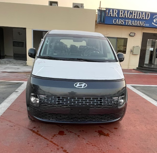 Hyundai Staria Luxury