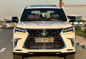 Lexus LX570 Signature