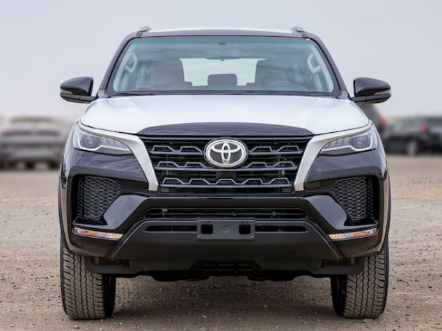 Toyota Fortuner SR5