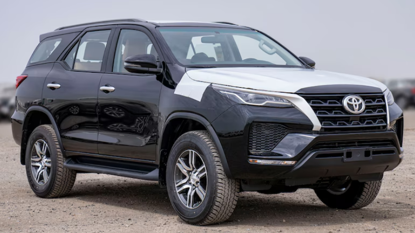 Toyota Fortuner SR5