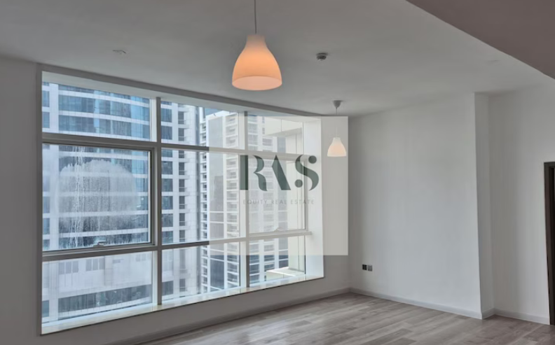 SPACIOUS 3BR LAYOUT | SEA VIEW | HIGH FLOOR | UPGRADED