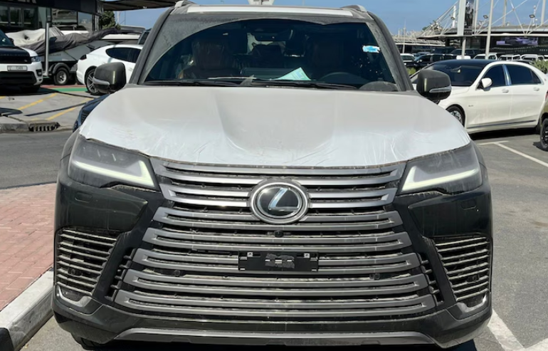 Lexus LX600 Prestige