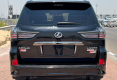 Lexus LX570 Signature Black Edition