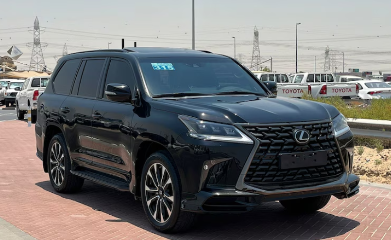 Lexus LX570 Signature Black Edition