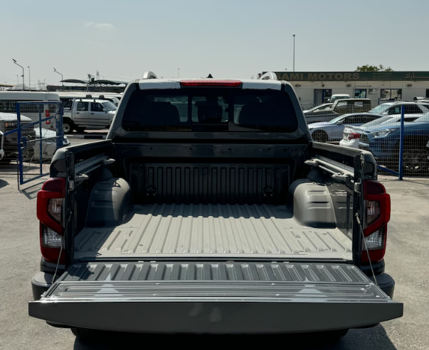 Nissan Navara LE