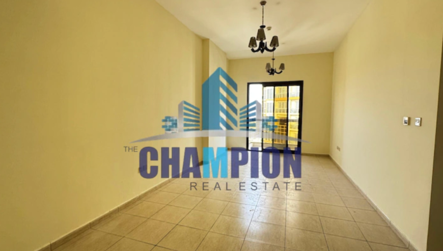 Freehold | Spacious & Bright Apartment | with Balcony