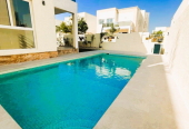 VacantVacant | Spacious & Luxurious Villa | Private Pool