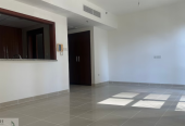 Spacious and Bright | Unfurnished | Prime Location