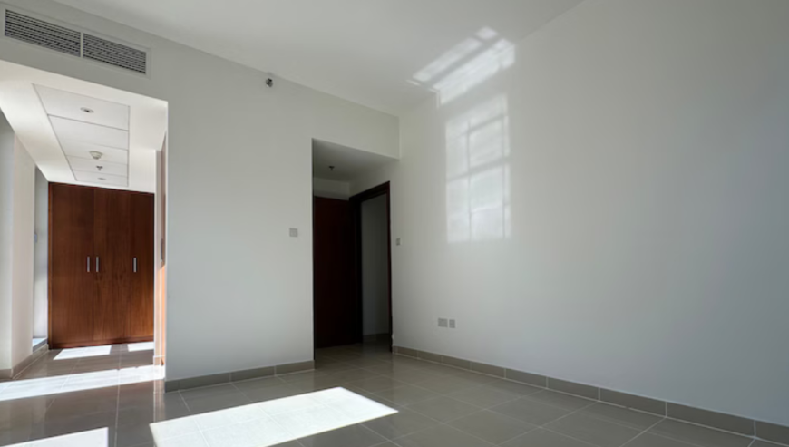 Spacious and Bright | Unfurnished | Prime Location