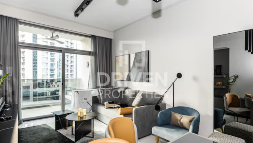 Furnished Apt | Bright | Well Maintained