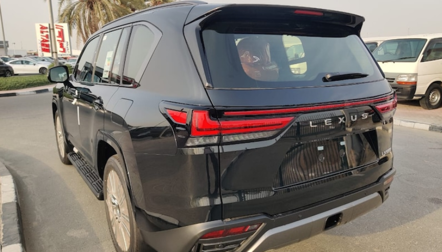 Lexus LX600 VIP