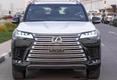 Lexus LX600 Signature