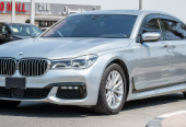 BMW 7-Series 750Li