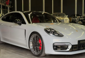 Porsche Panamera Turbo