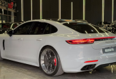 Porsche Panamera Turbo