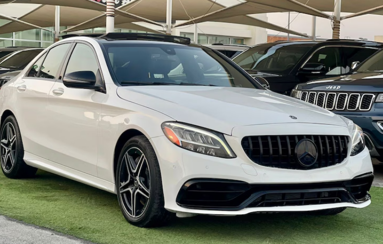 Mercedes-Benz C-Class C300 Luxury