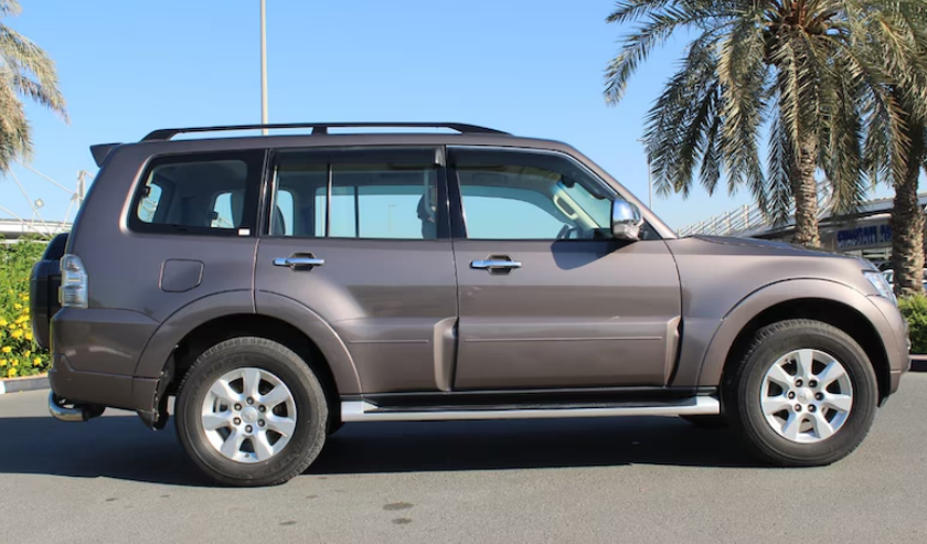 Mitsubishi Pajero GLS TOP