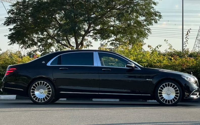 Mercedes-Maybach S-Class S500