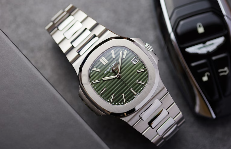 Patek Philippe Nautilus Super Clone