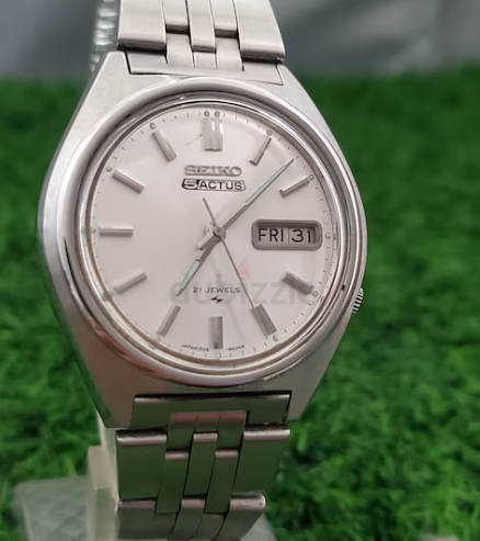 Vintage Seiko 5 Actus Automatic 7019-8010 Silver Dial Day Date Japan made watch for Men’s (USED)