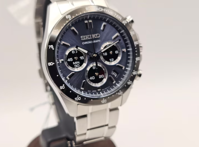 Seiko Chronograph Quartz