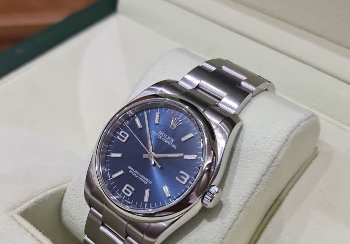 ROLEX S/S OYSTER PERPETUAL (OP) BLUE DIAL BOX ONLY