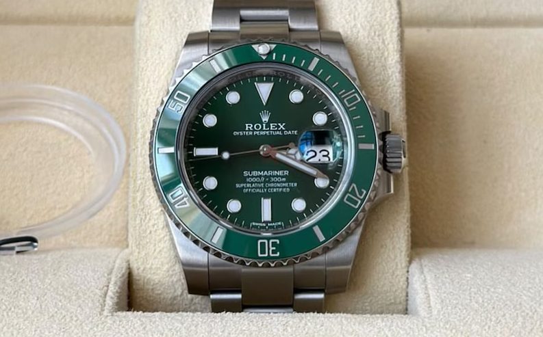 Rolex Submariner Hulk Super Clone