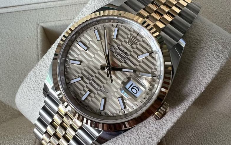 Rolex DateJust Gold Motif