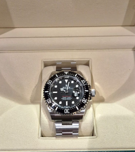 BEST !!! BRAND NEW 43MM SEA DWELLER ROLEX !!!