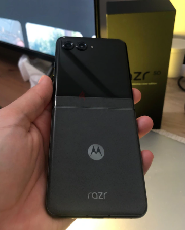 Motorola Razr 50