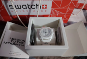 Swatch omega Snoopy Moonphase white