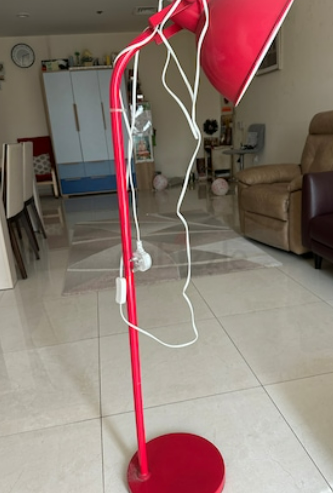 Floor lamp for AED 50