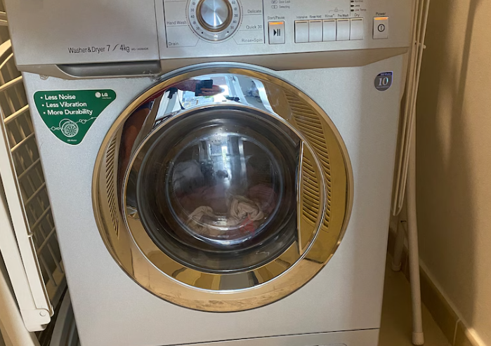 LG WASHING MACHINE AND DRYER GOOD CONDITION TO GO!!!