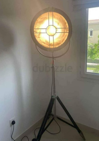 ottery barn huge size antique vintage heavy lamp originaly 8000 selling for 1800