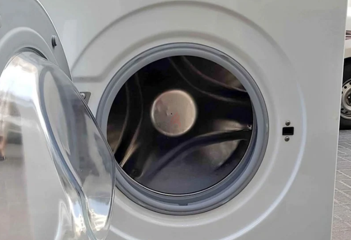 Washing Machine with Delivery