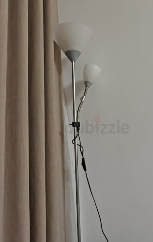 Floor lamp (like new) Posted 7 days ago