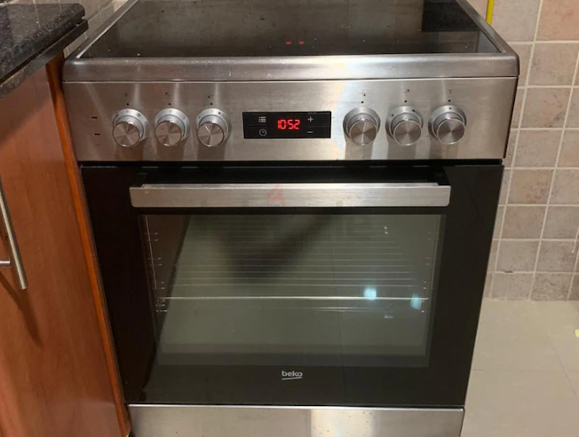 Beko 60 X 60 cm, 4 Zones CeRAMıc Electric Cookıng Range, Steel Finish Fsm67320GXS FREE DELIVERY +WAR